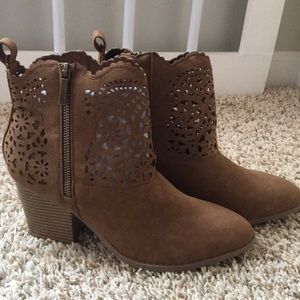 Maurices boots